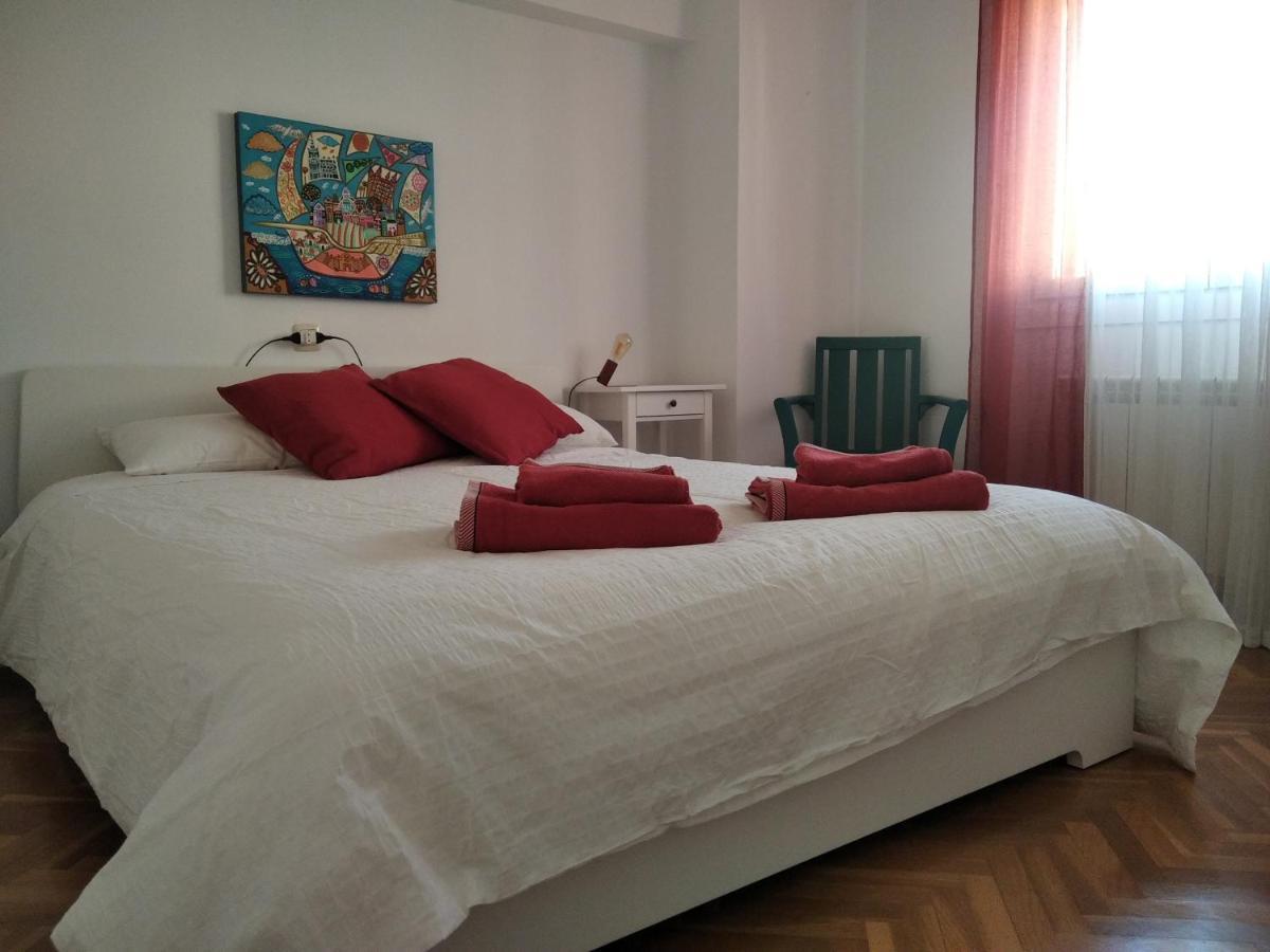 Casa Paseo Del Tajo-Con Parking Gratis Lägenhet Toledo Exteriör bild